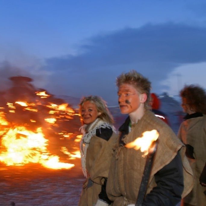 new year's eve bonfire