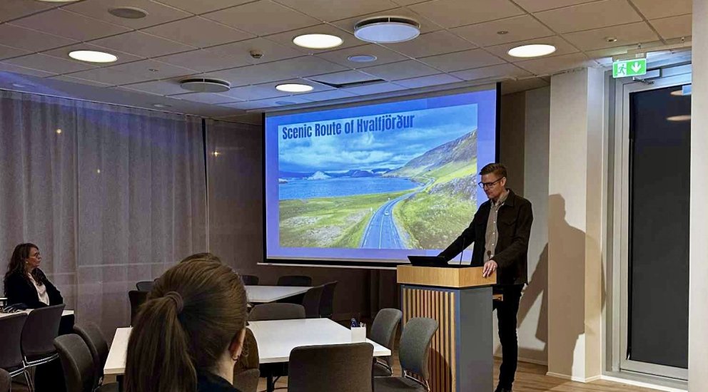 Kristján kynnir verkefni á Vesturlandi