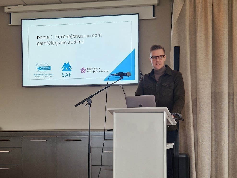 Kristján Guðmundsson var fundarstjóri á málþinginu.